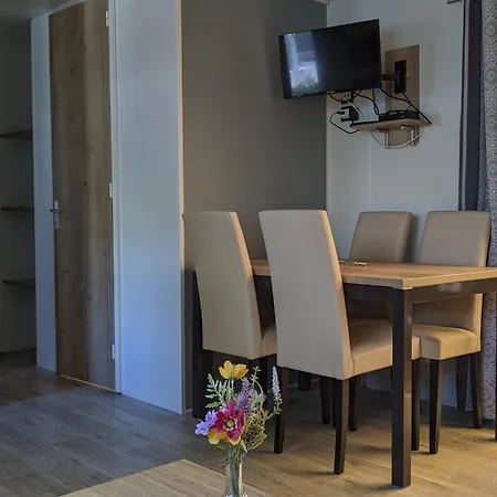 Mobilhome 3 129 *